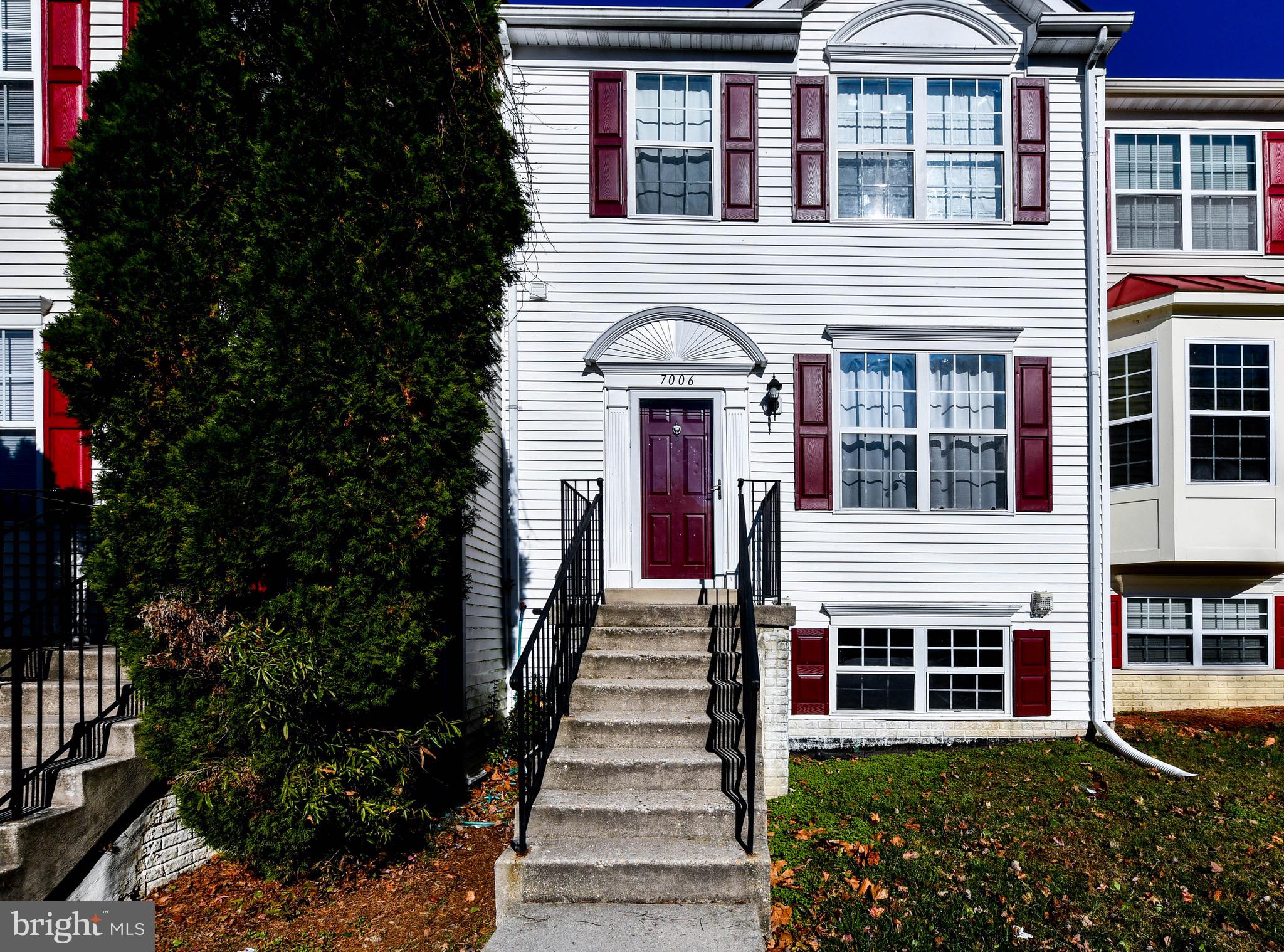 YORKSHIRE KNOLLS - Residential