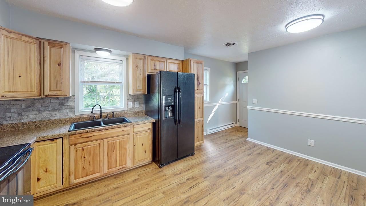 SUNRISE SUMMIT - Residential