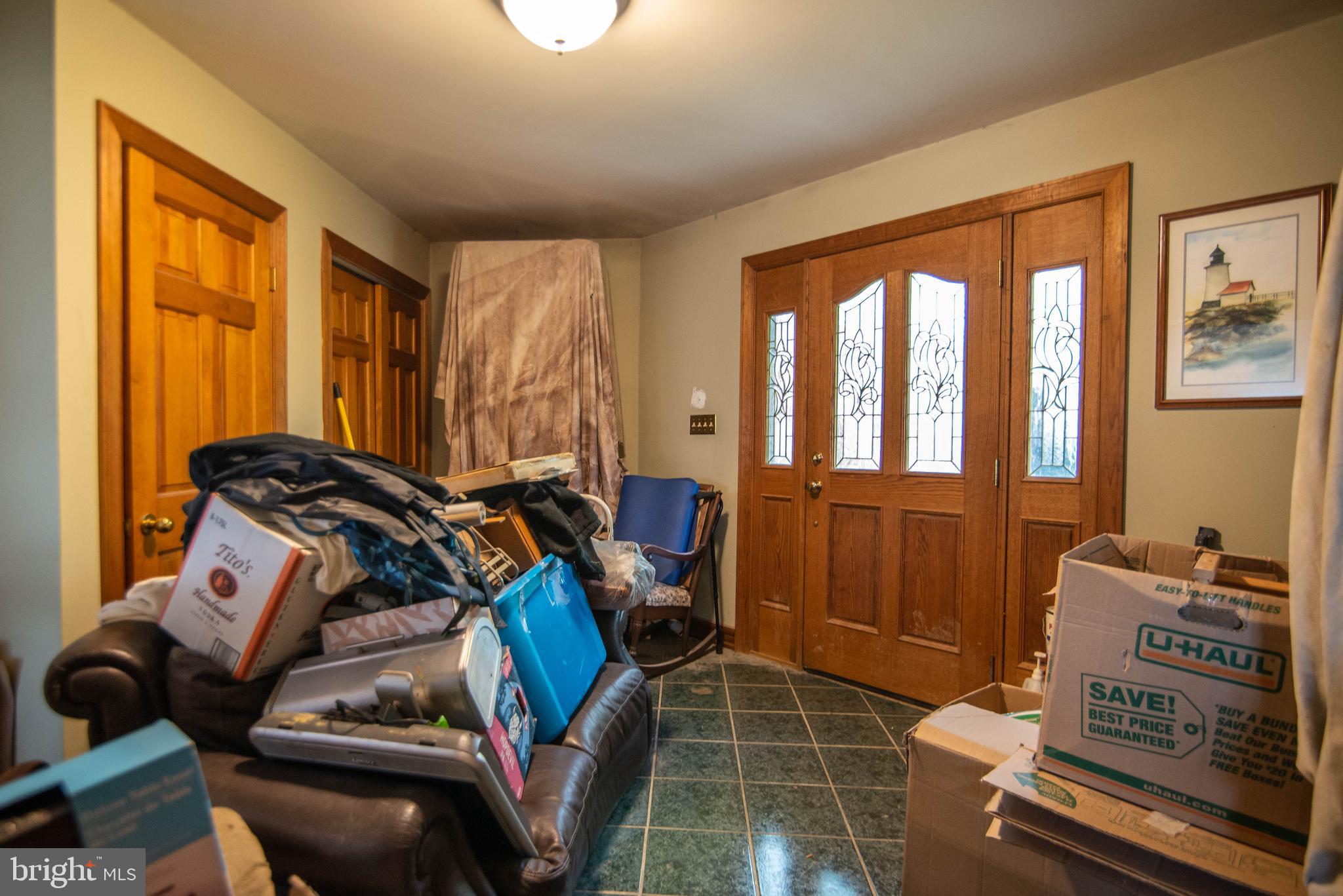 ELK NECK - Residential