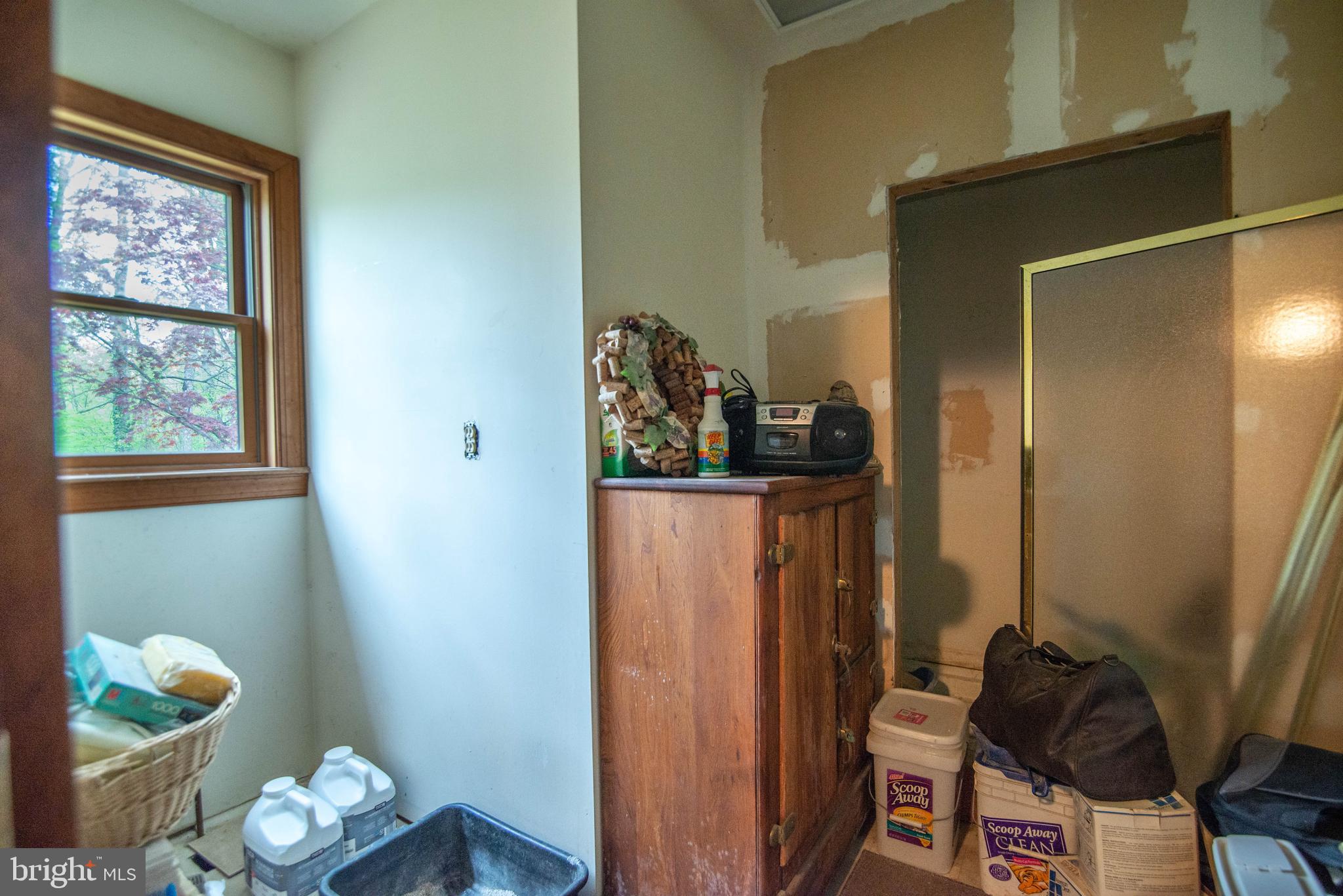 ELK NECK - Residential