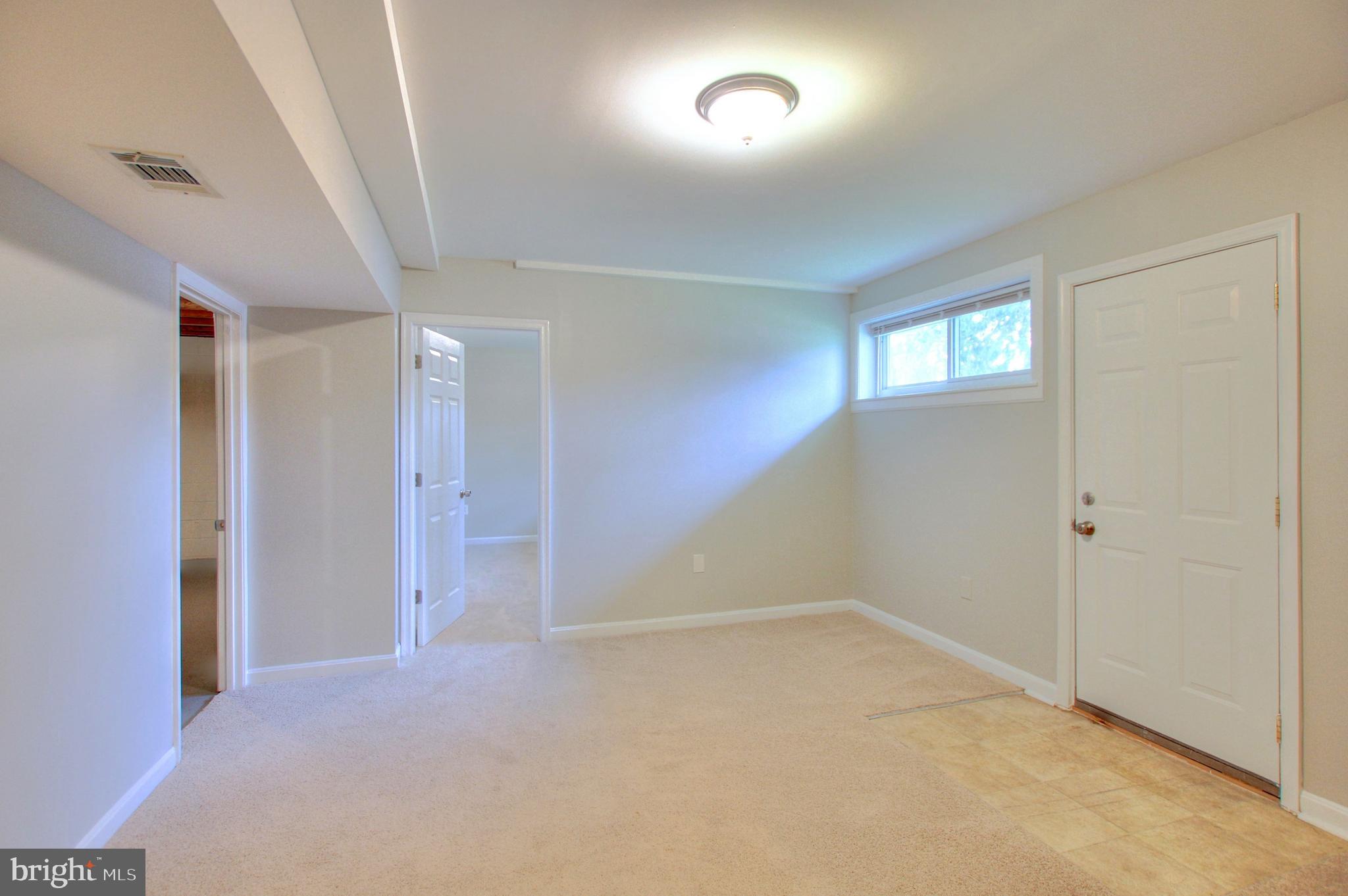 PROSPECT KNOLLS - Residential