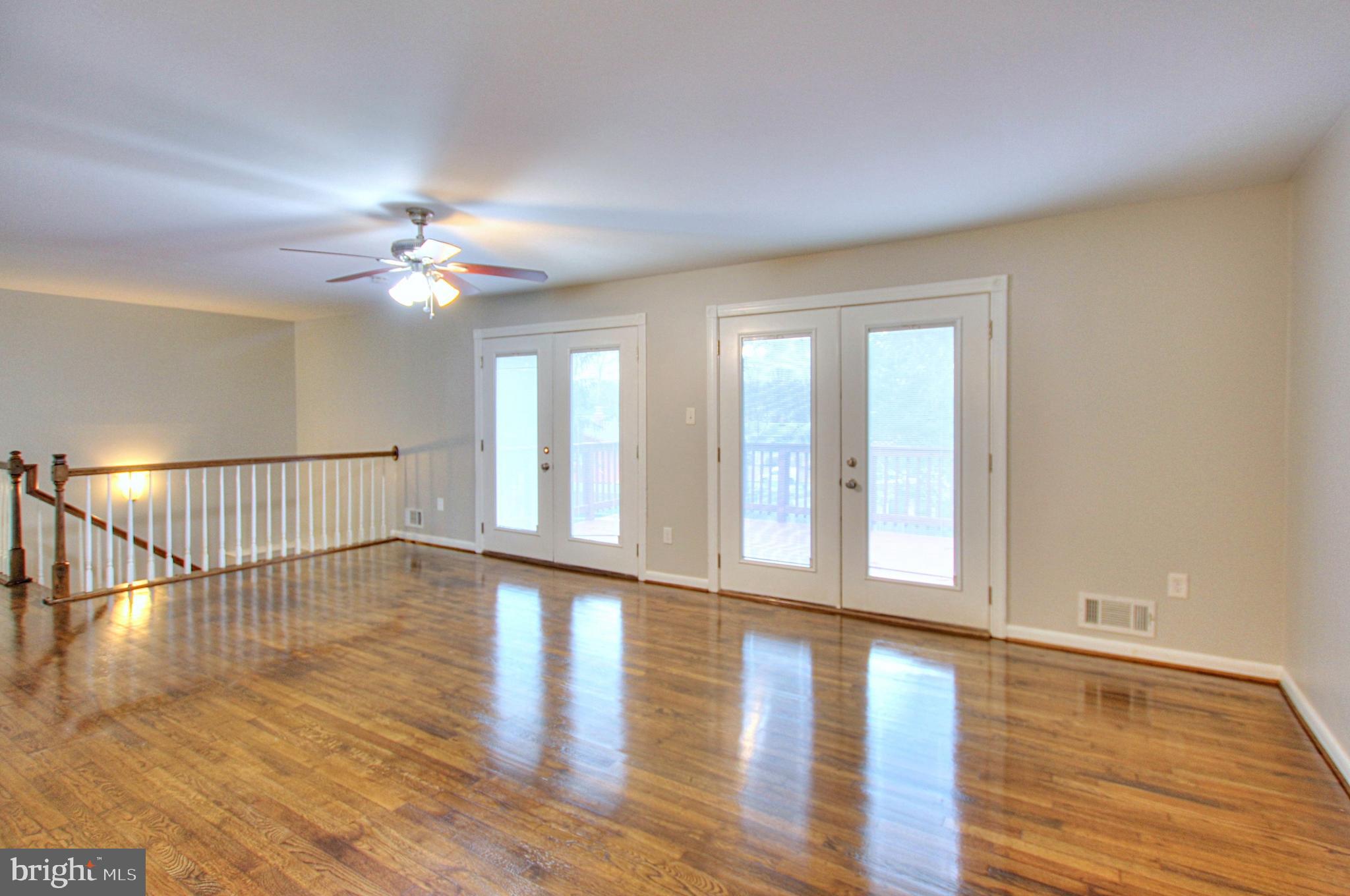 PROSPECT KNOLLS - Residential