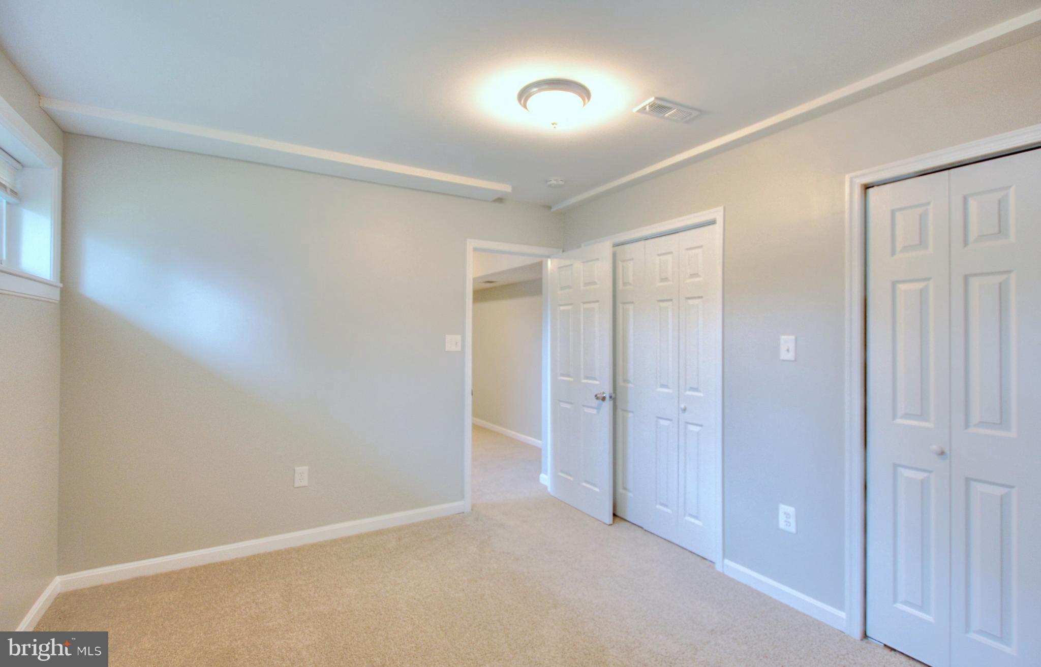 PROSPECT KNOLLS - Residential