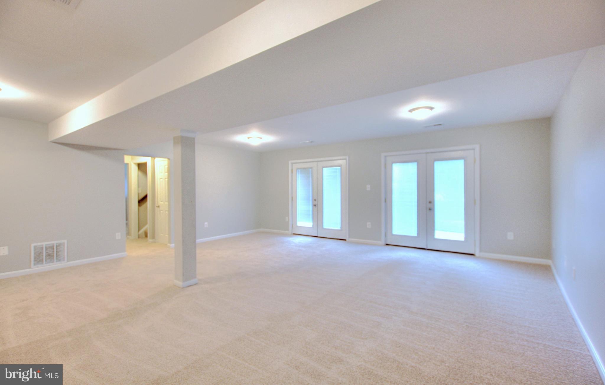 PROSPECT KNOLLS - Residential