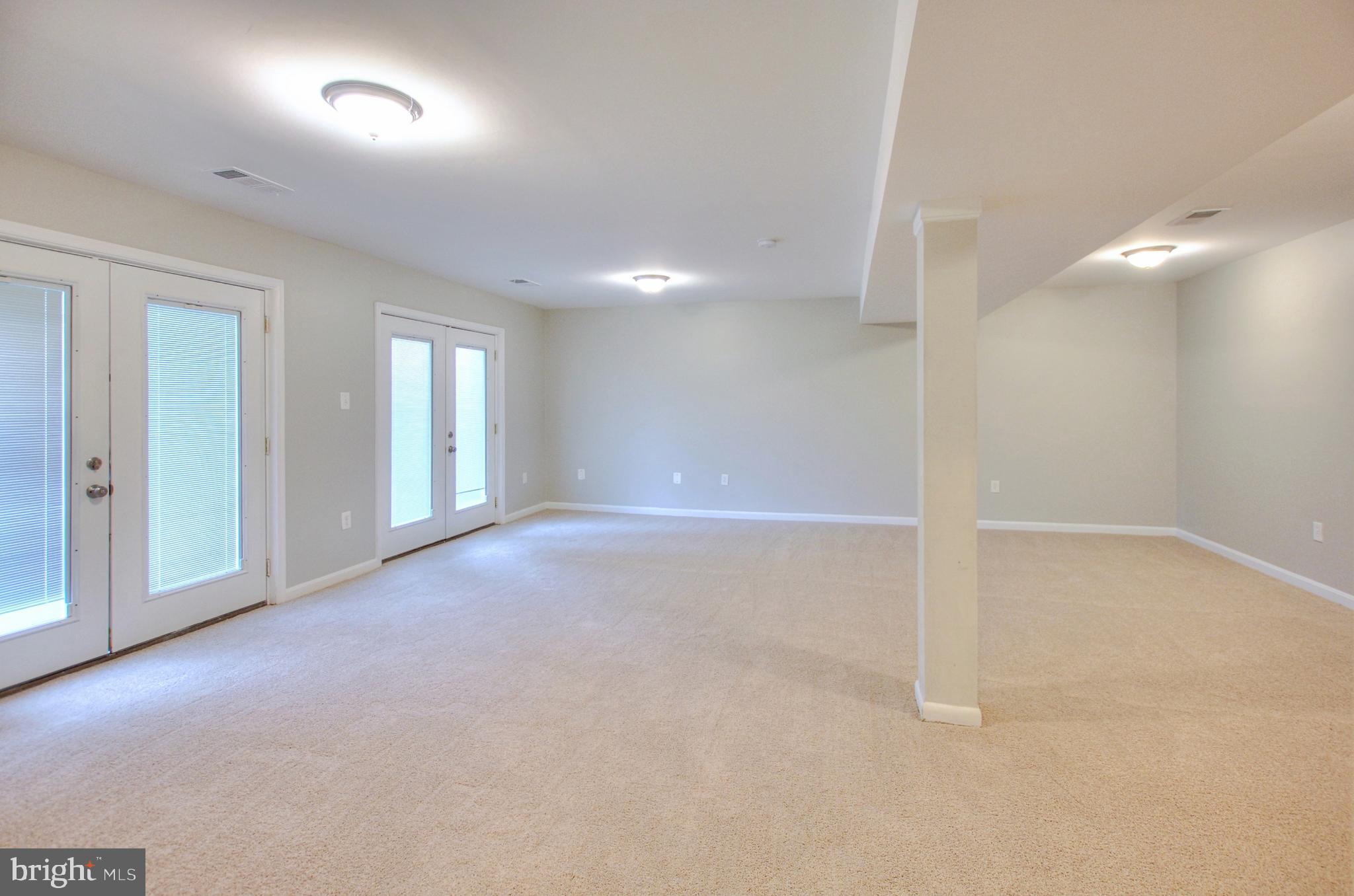 PROSPECT KNOLLS - Residential