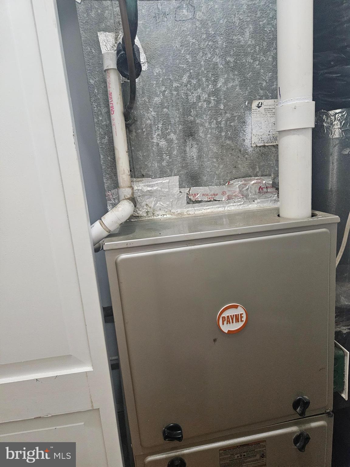 SYPHAX & WRIGHT - Commercial Sale