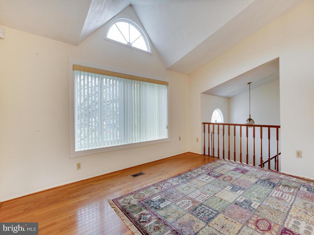 OAK SPRINGS - Residential Lease