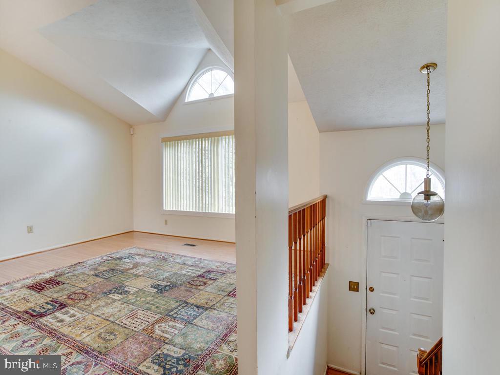 OAK SPRINGS - Residential Lease