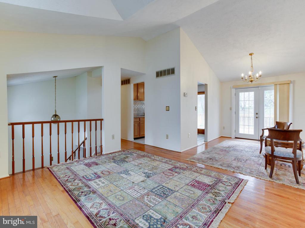 OAK SPRINGS - Residential Lease