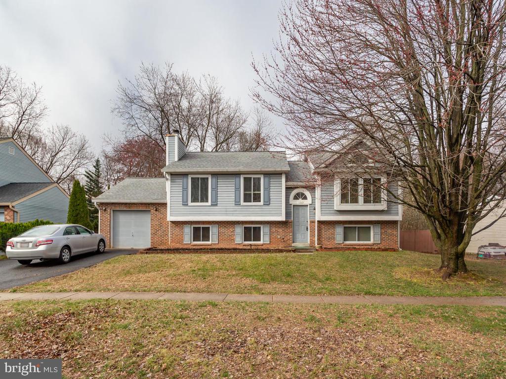 OAK SPRINGS - Residential Lease