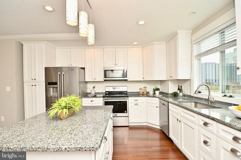 1103 MORSE STREET NE WASHINGTON DC 20002