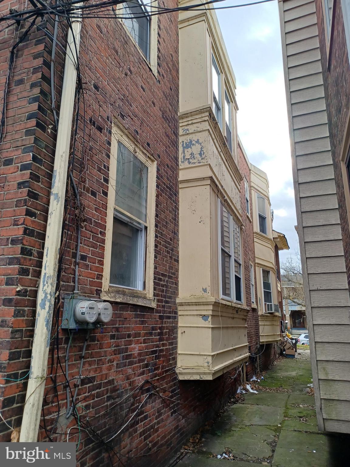 COBBS CREEK - Residential Income