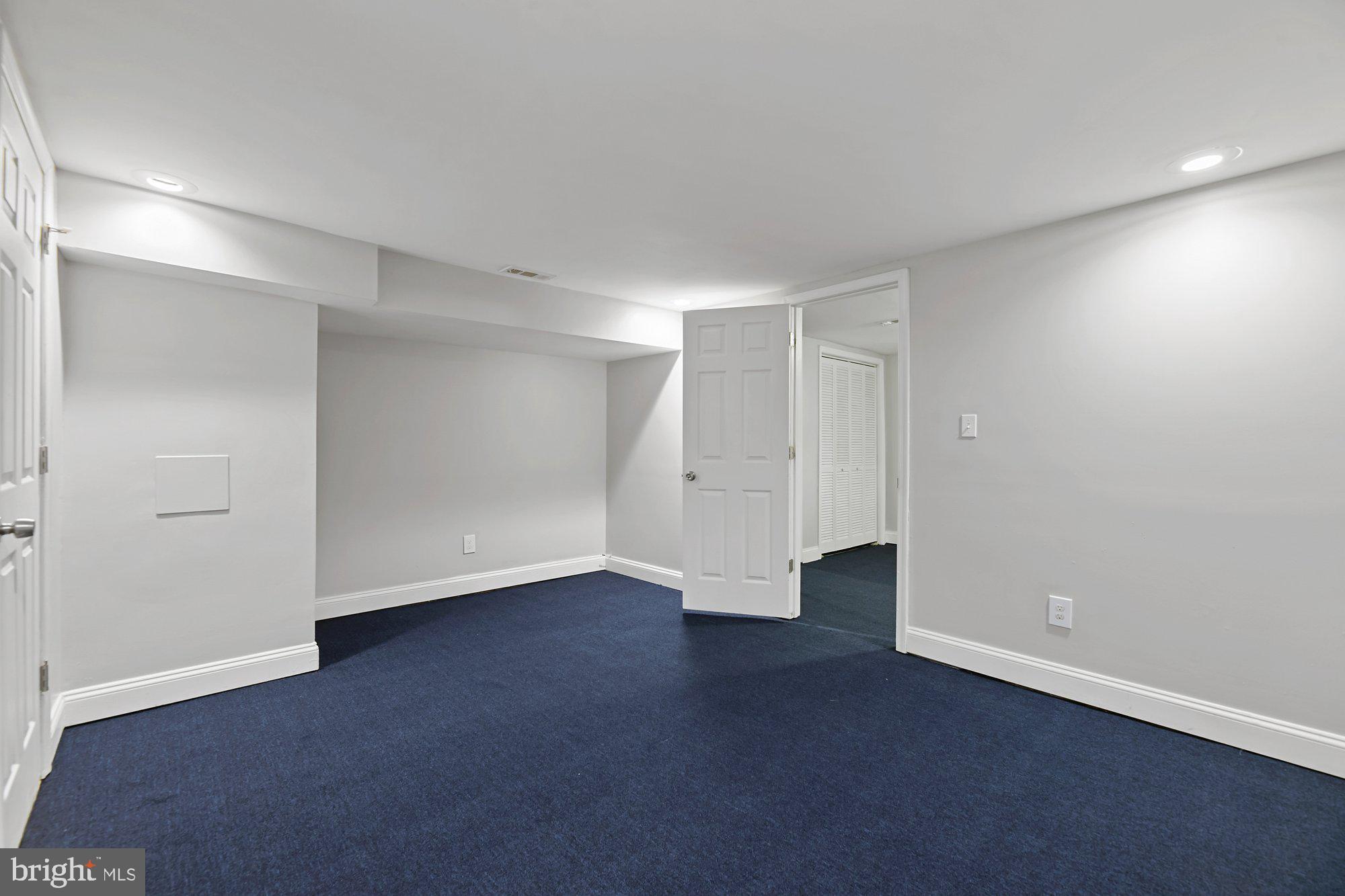 ROGNEL HEIGHTS - Residential