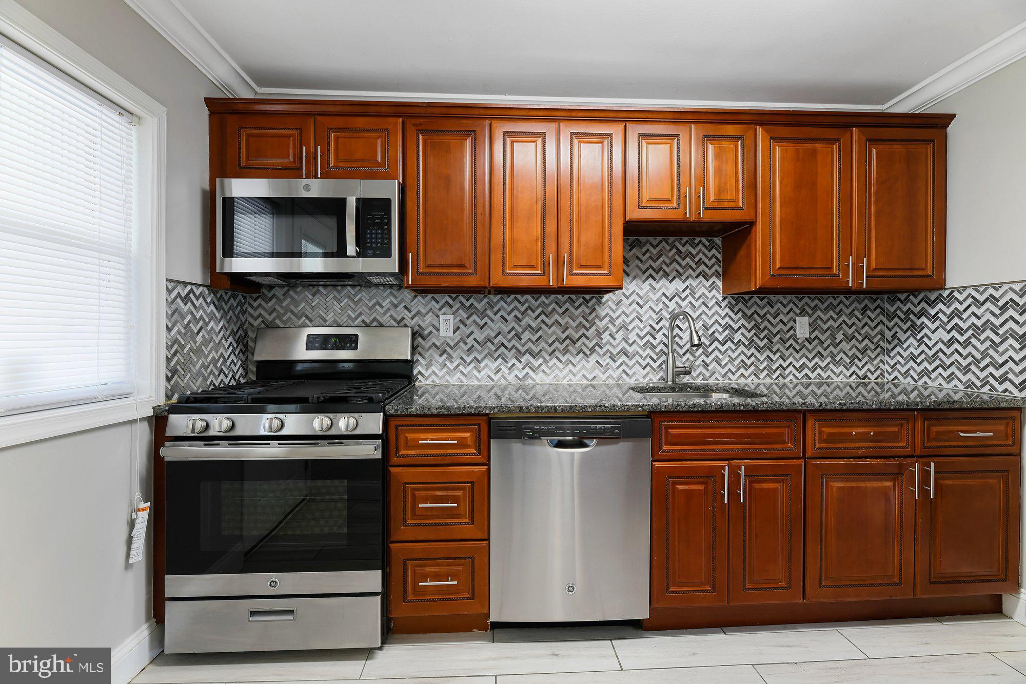 ROGNEL HEIGHTS - Residential