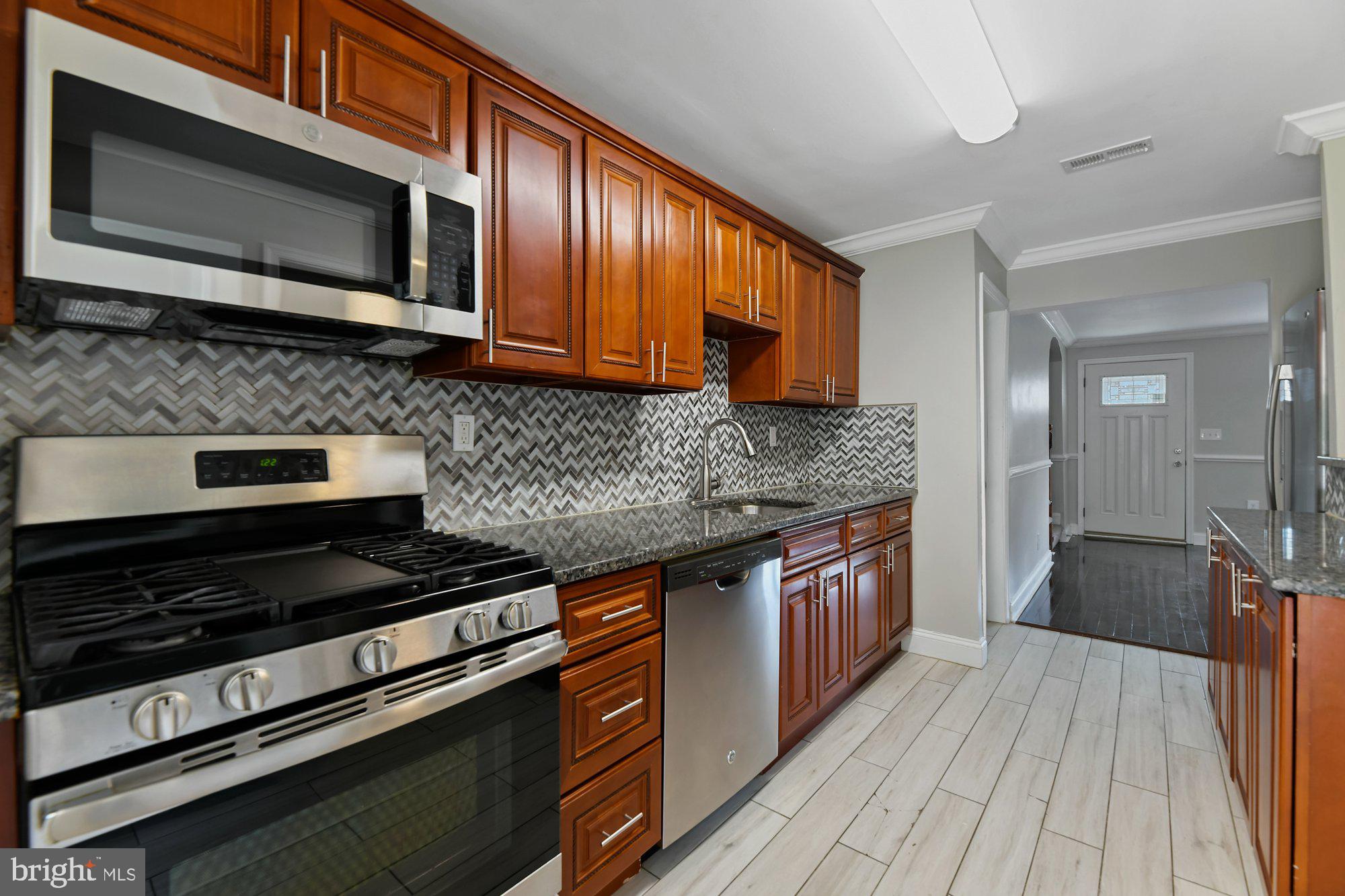 ROGNEL HEIGHTS - Residential