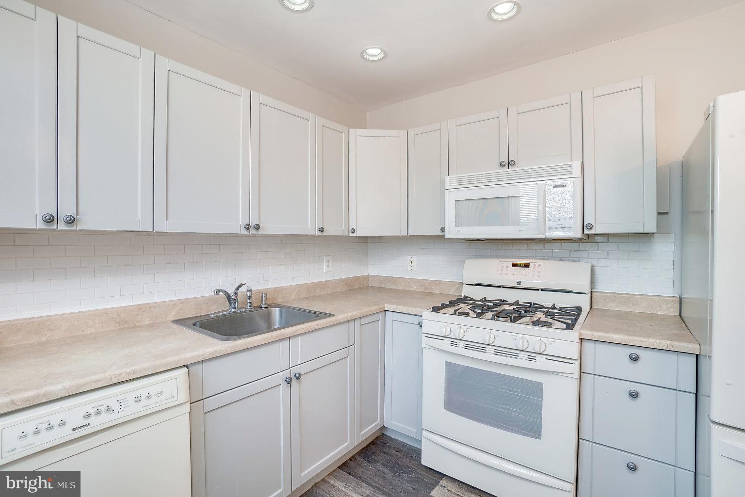 BERKSHIRE - Residential