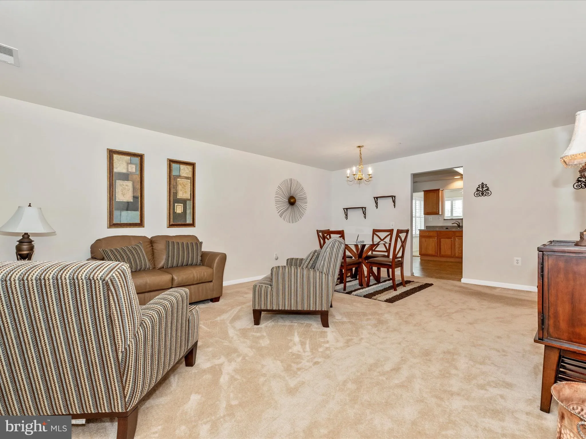 Mount Airy, Maryland 21771, United States, 2 Bedrooms Bedrooms, ,2 BathroomsBathrooms,Residential,Active,147955