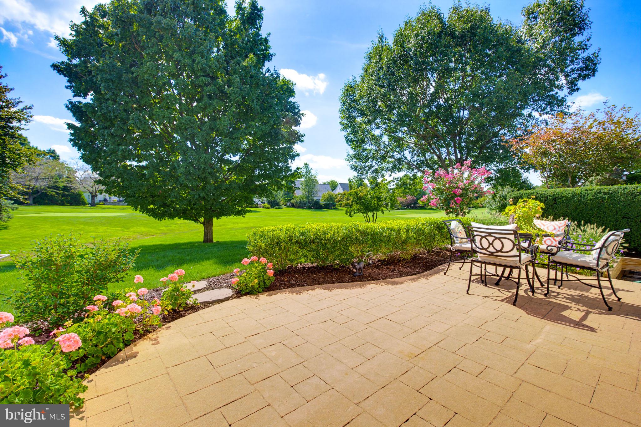 753 WOODFIELD DRIVE