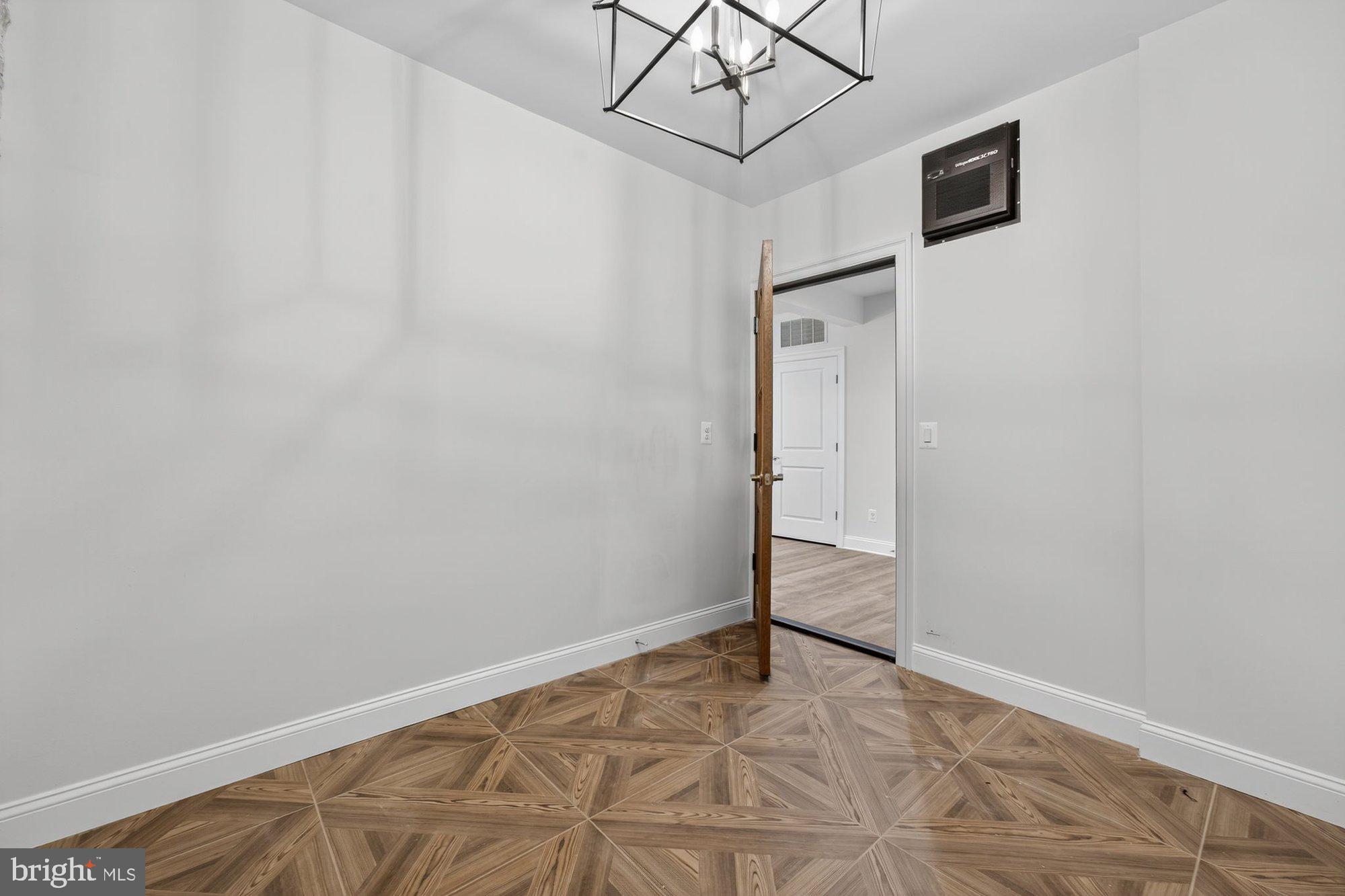 POTOMAC HILLS - Residential