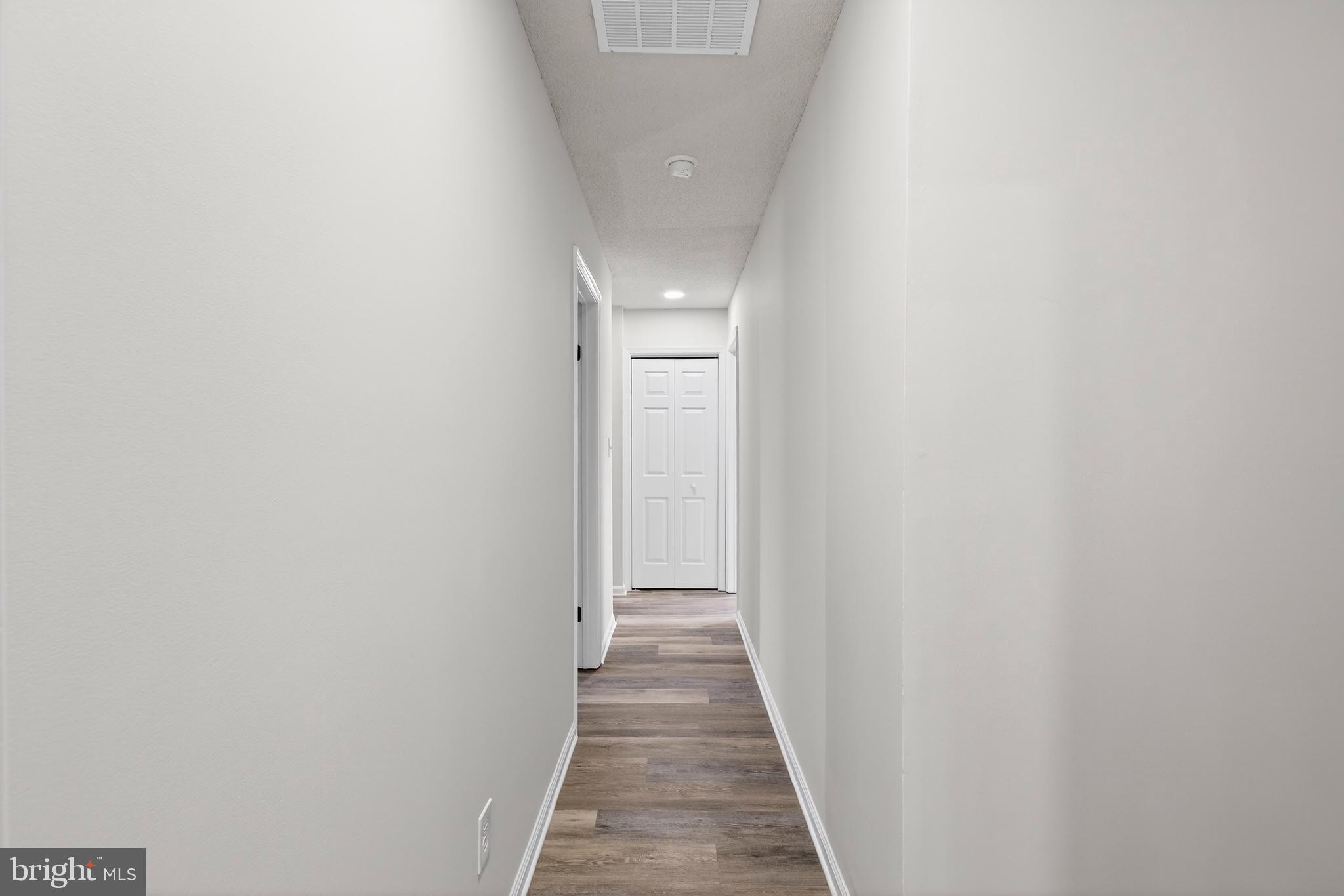 HIDDEN FIELDS - Residential