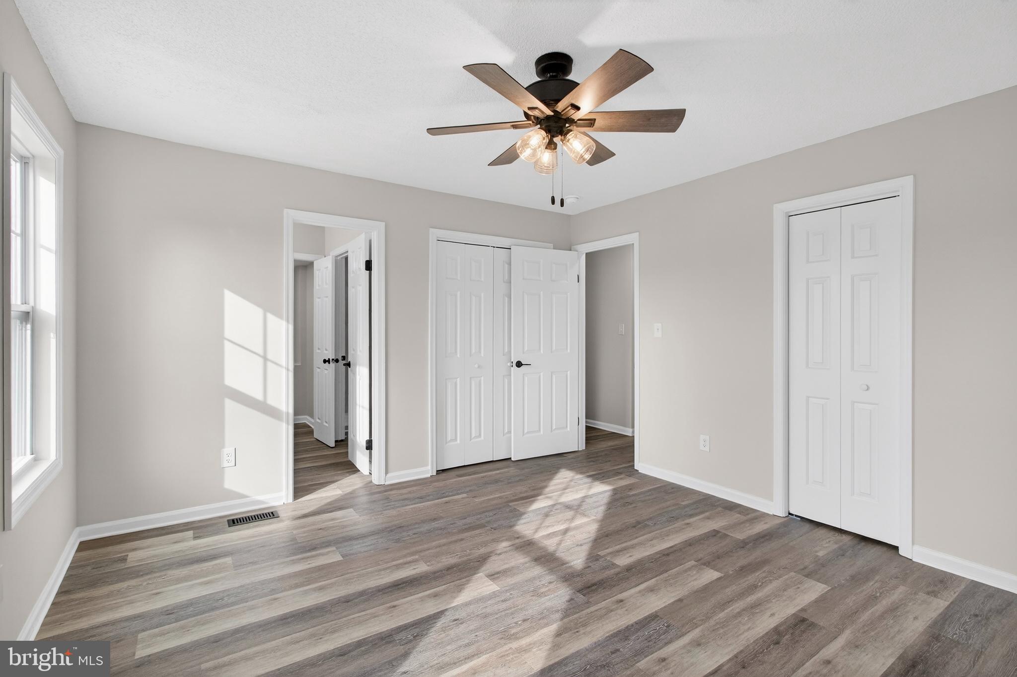 HIDDEN FIELDS - Residential