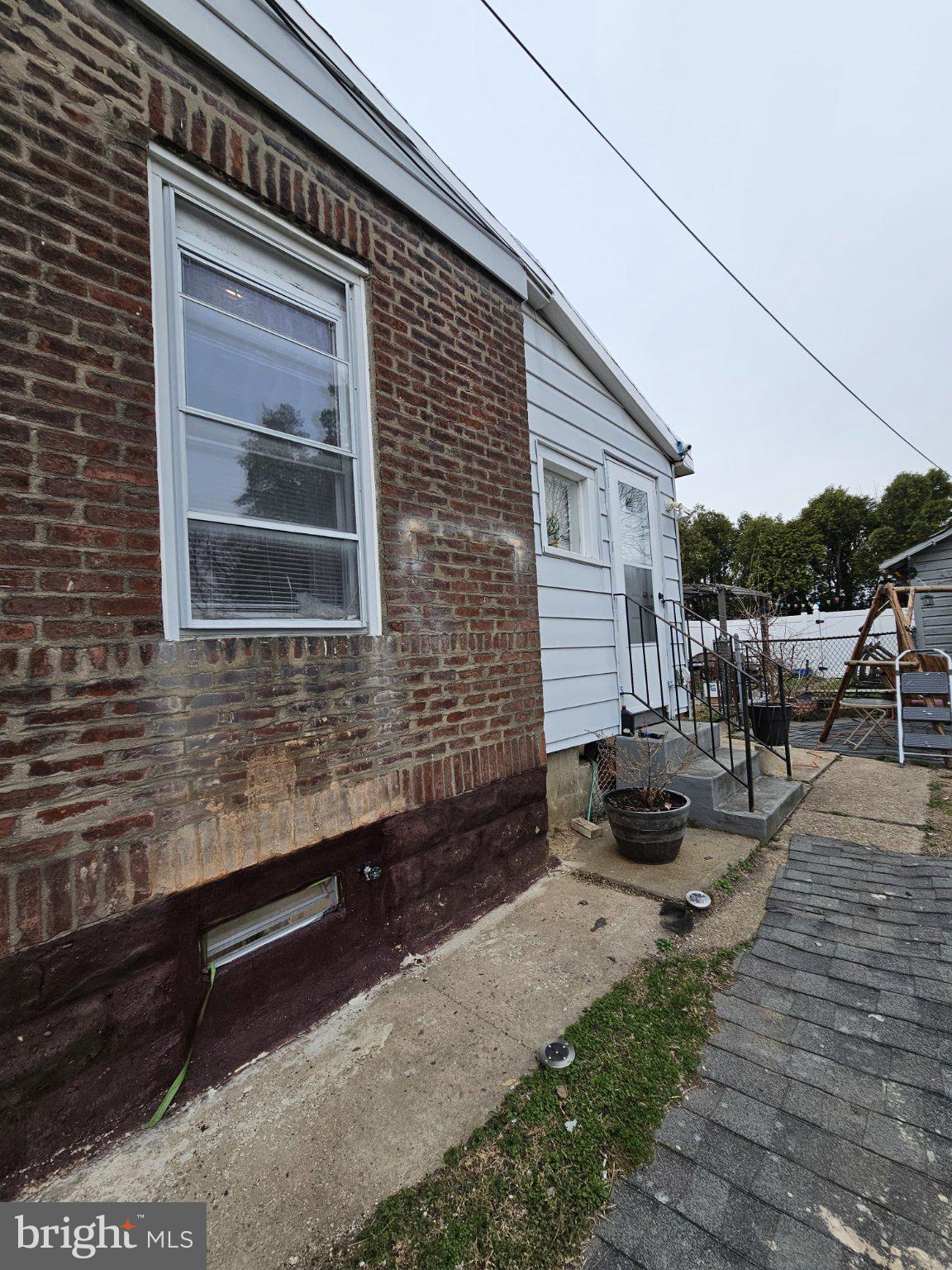 18 PARTRIDGE AVENUE