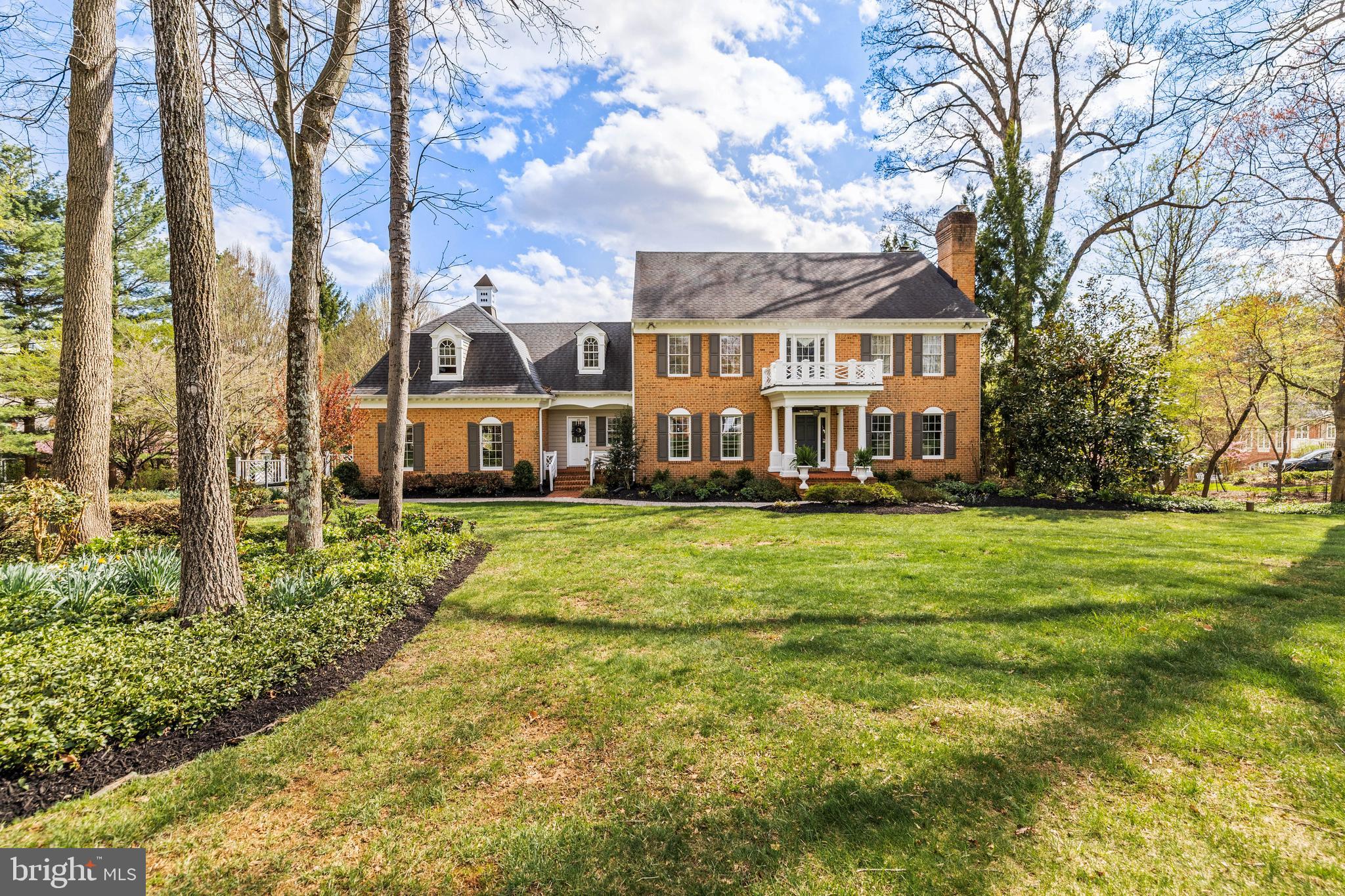 SPRINGHILL FARMS - Residential