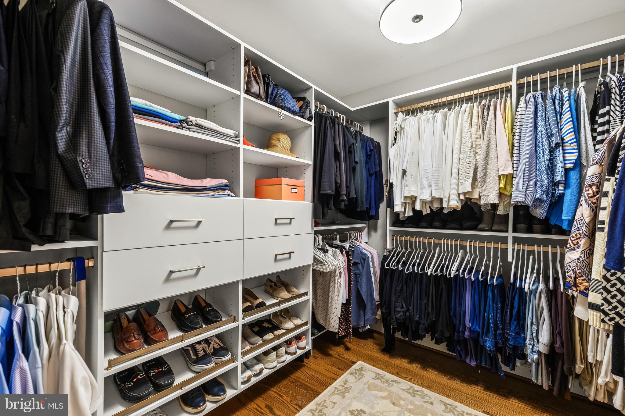 SPRINGHILL FARMS - Residential