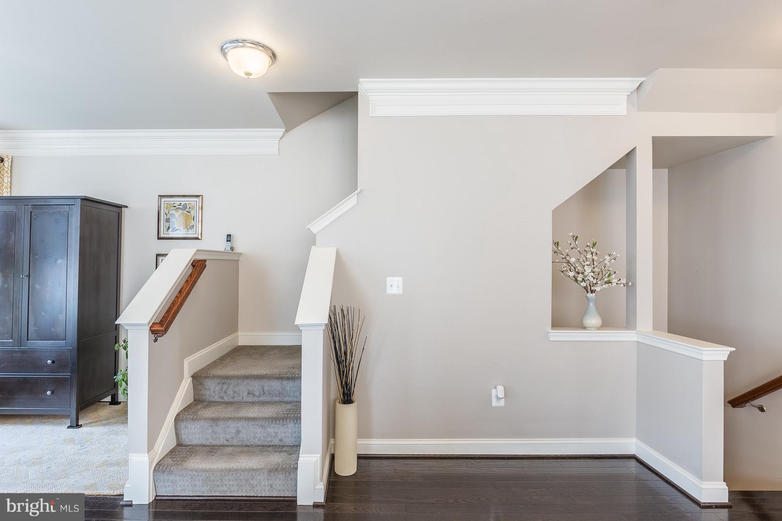 TRIANGLE HIGHLANDS CONDO - Residential