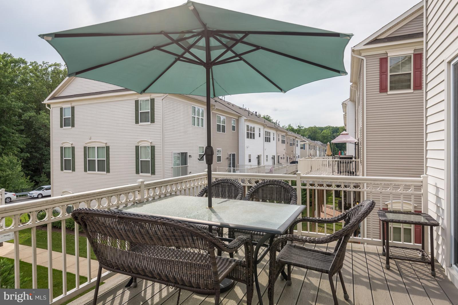 TRIANGLE HIGHLANDS CONDO - Residential