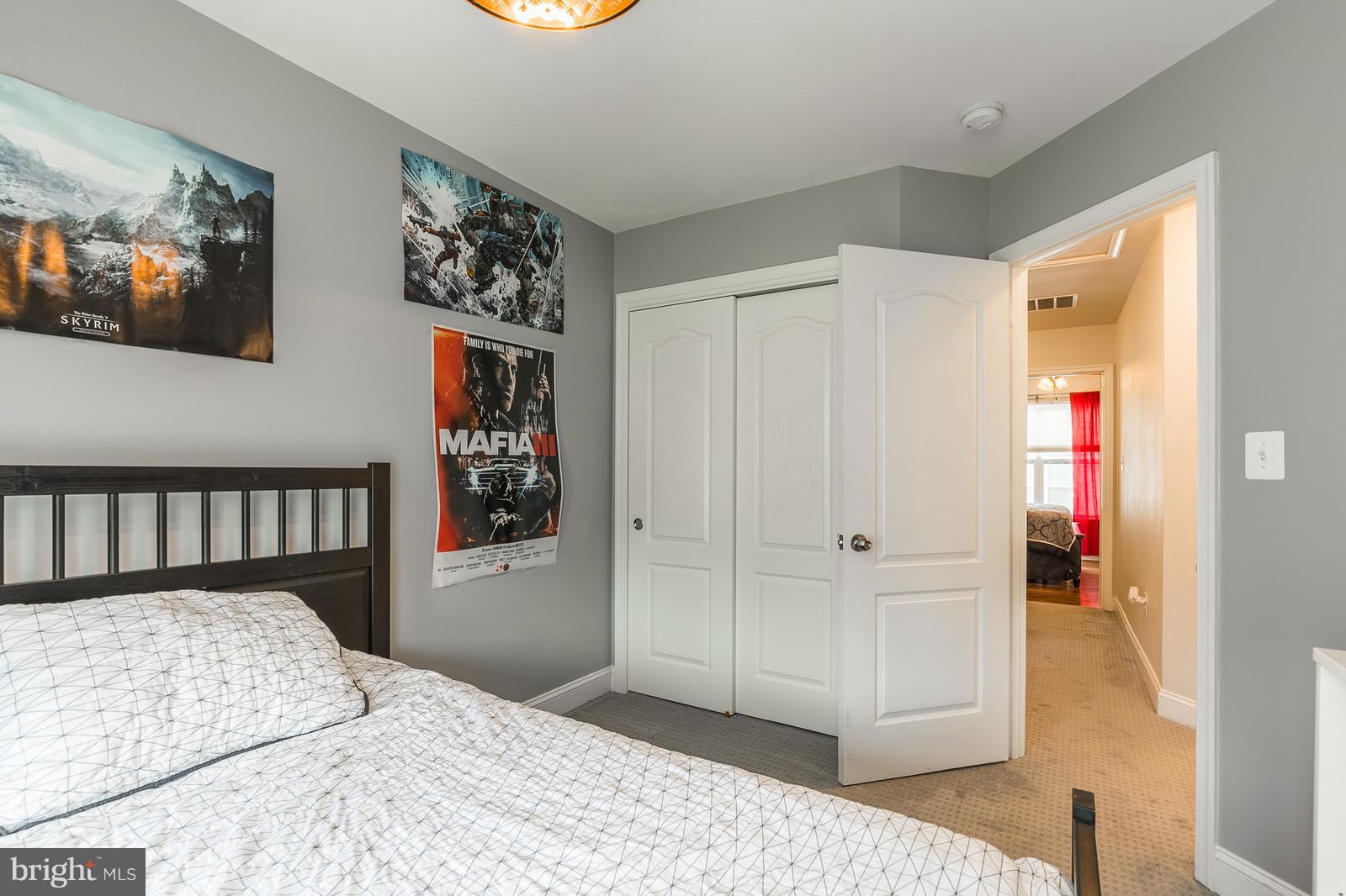 TRIANGLE HIGHLANDS CONDO - Residential