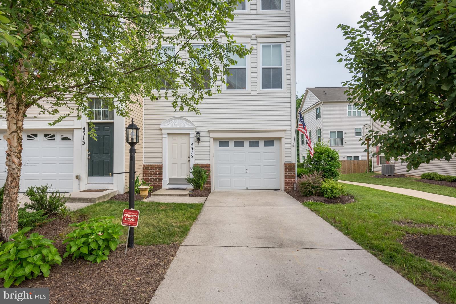 TRIANGLE HIGHLANDS CONDO - Residential