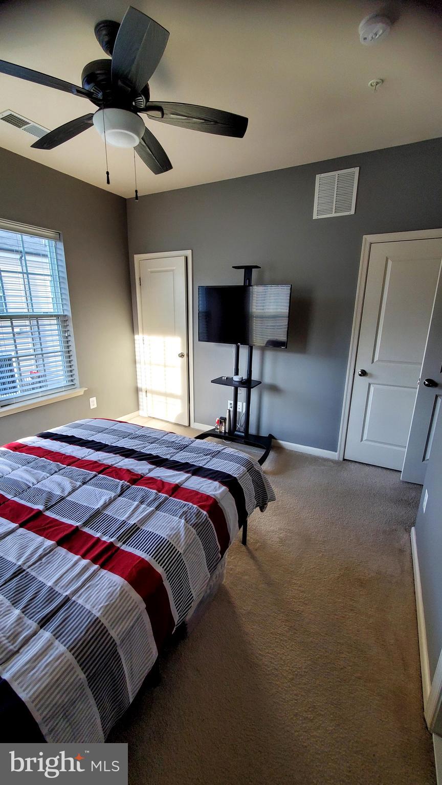 GALLERY PARK - Residential Lease