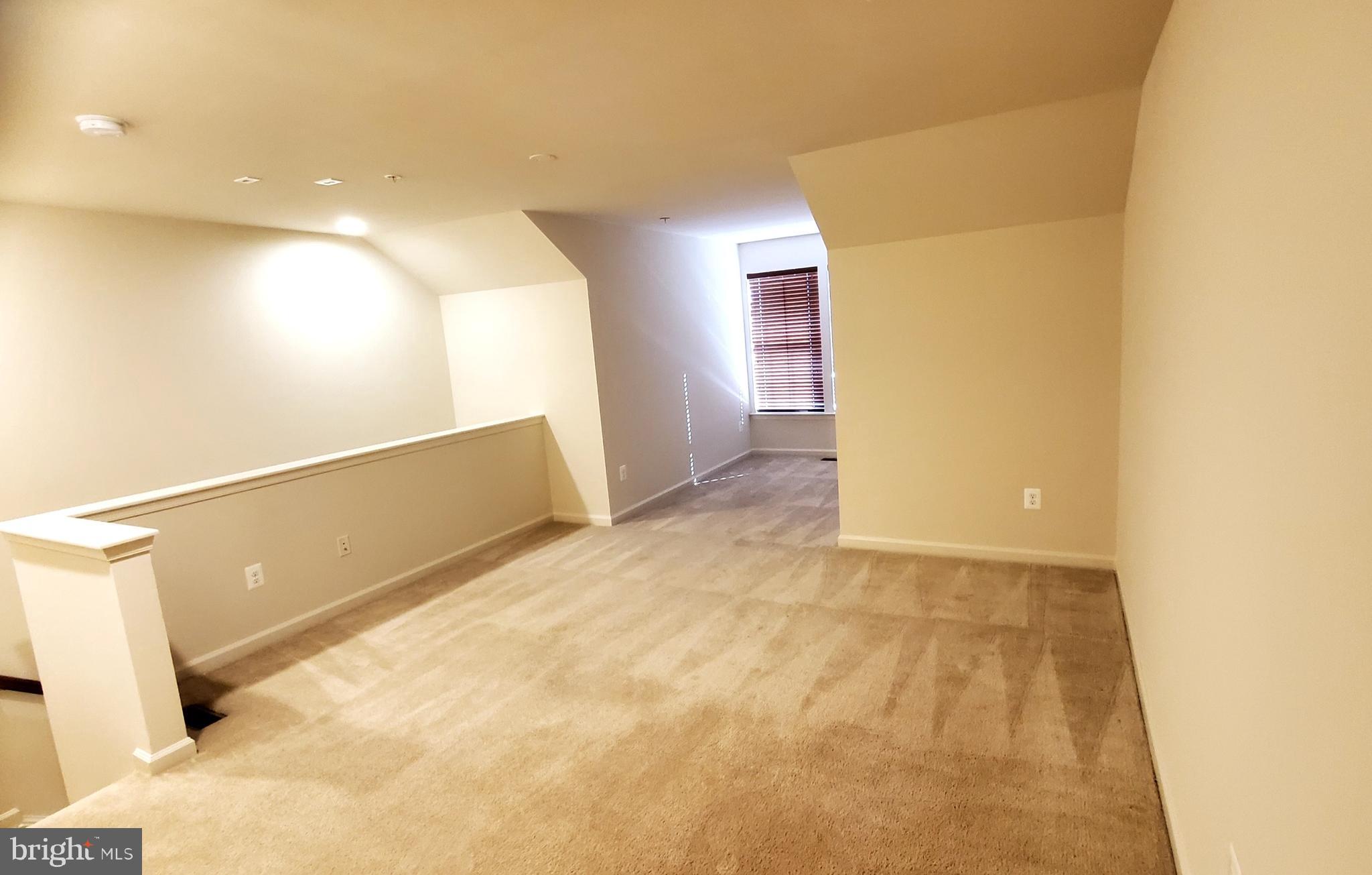 GALLERY PARK - Residential Lease