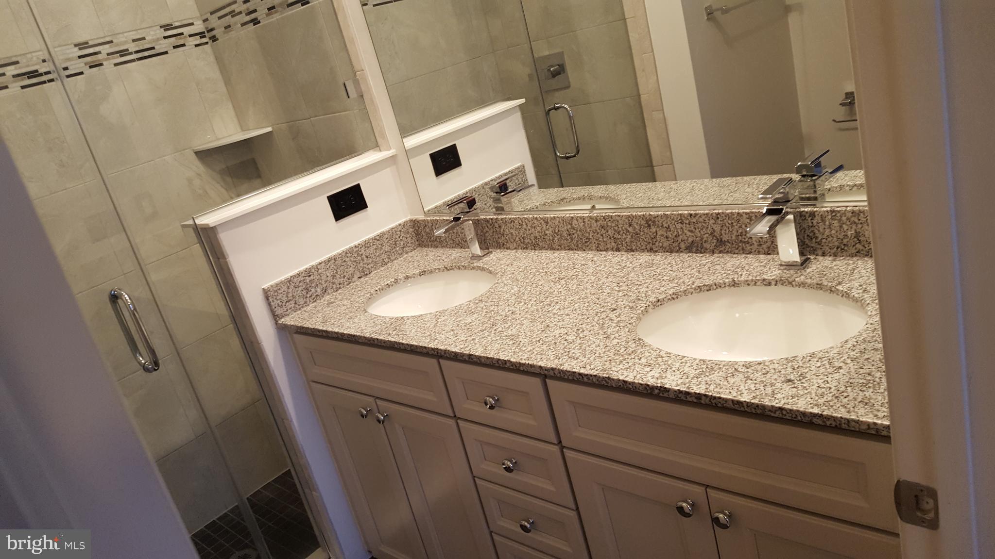 GALLERY PARK - Residential Lease