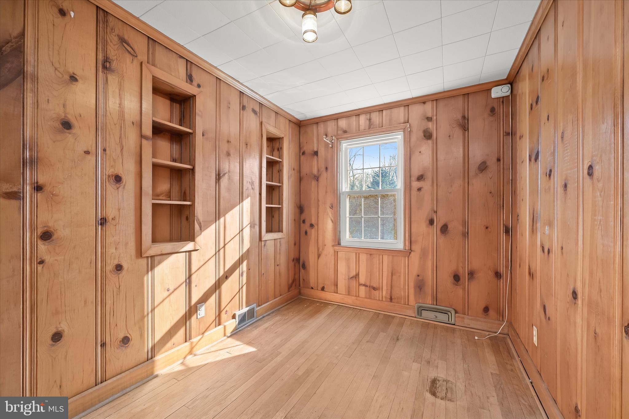 MILFORD - Residential