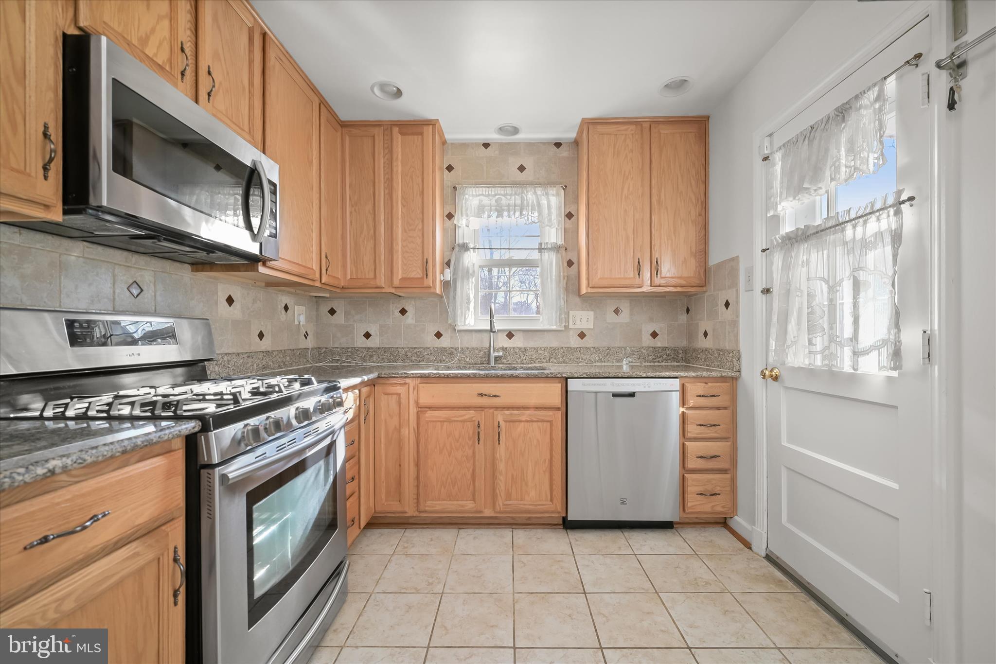 MILFORD - Residential