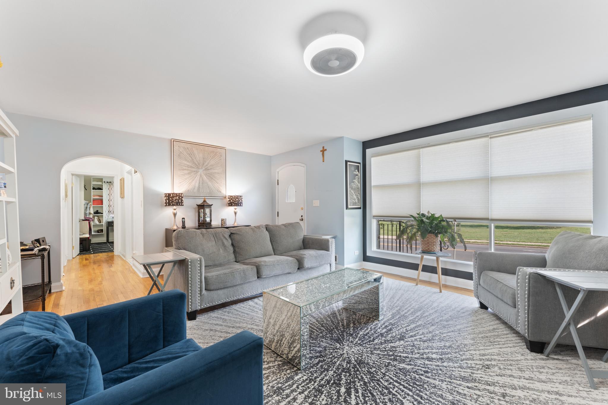 CATONSVILLE GARDENS - Residential