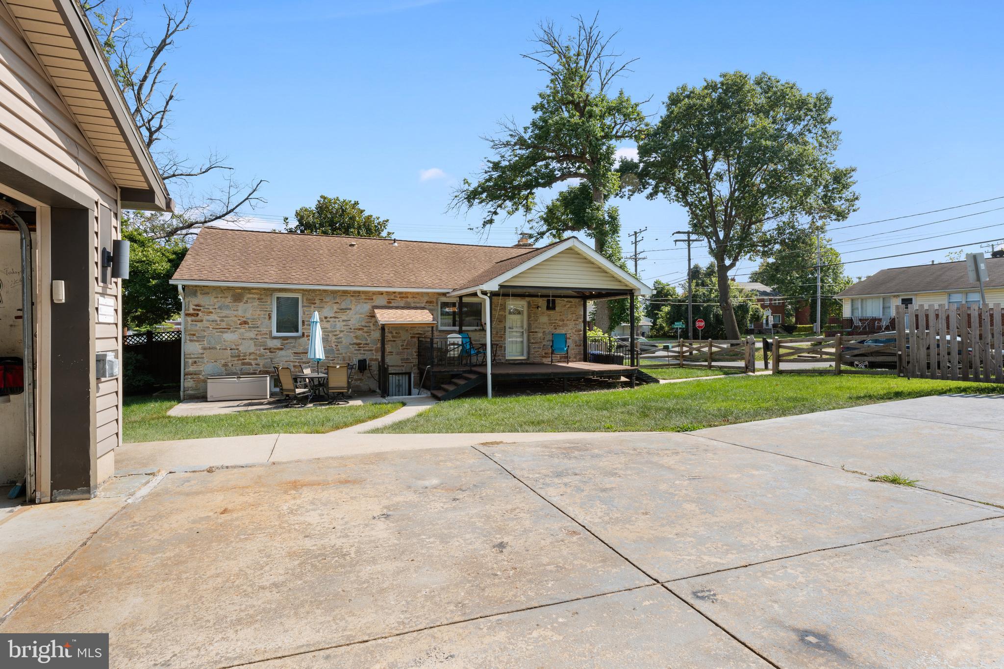 CATONSVILLE GARDENS - Residential