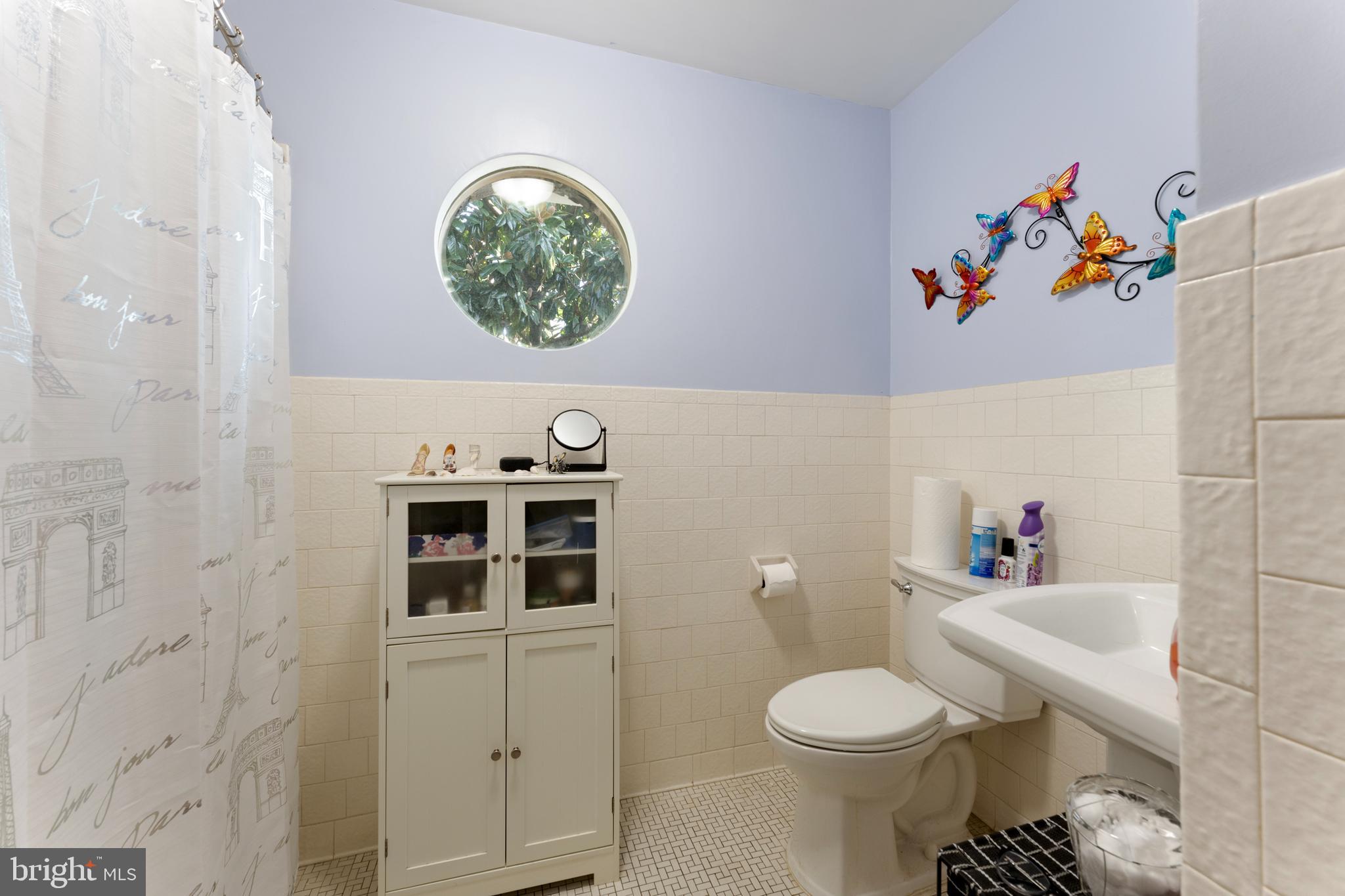 CATONSVILLE GARDENS - Residential