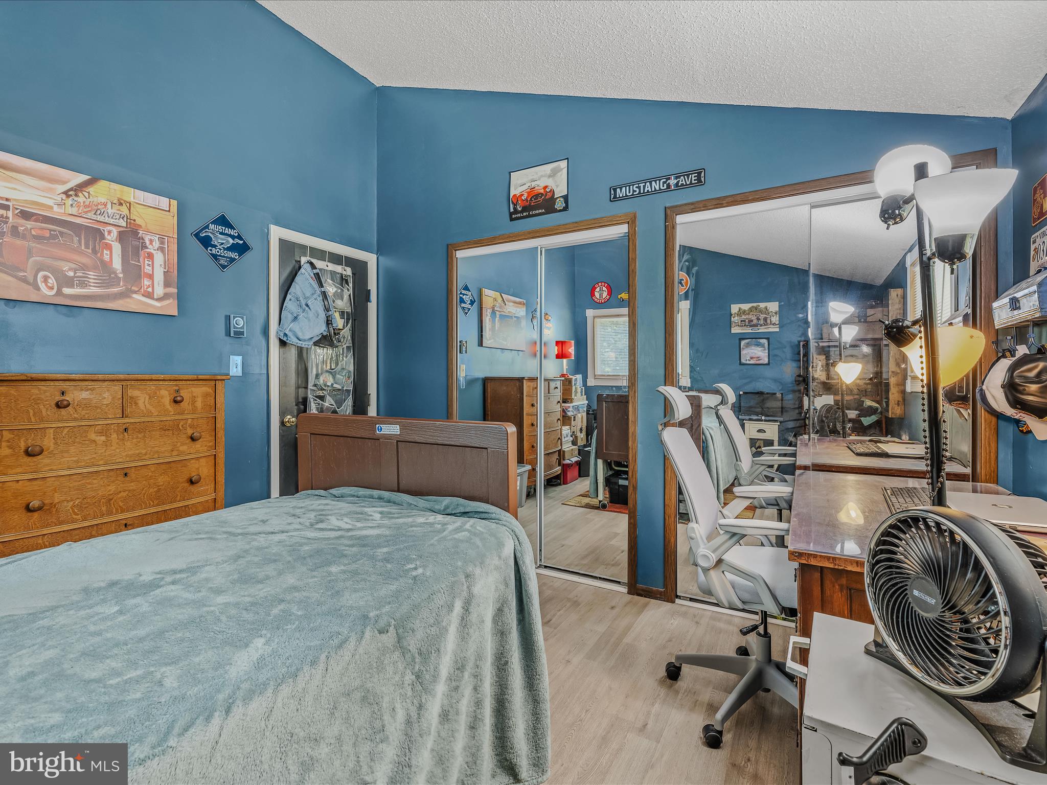 THE WOODS - Residential