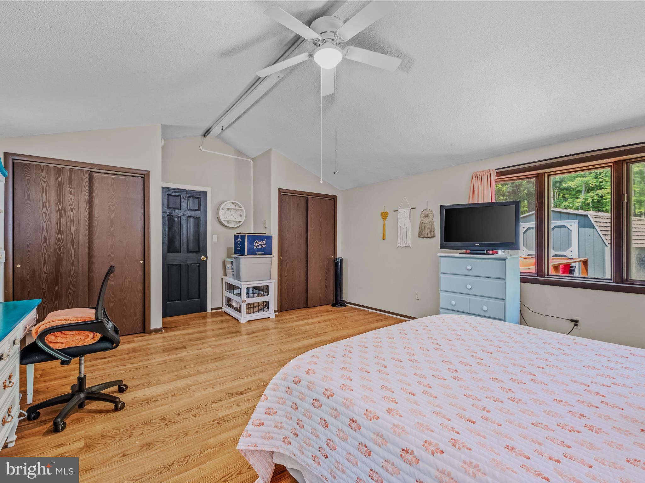 THE WOODS - Residential