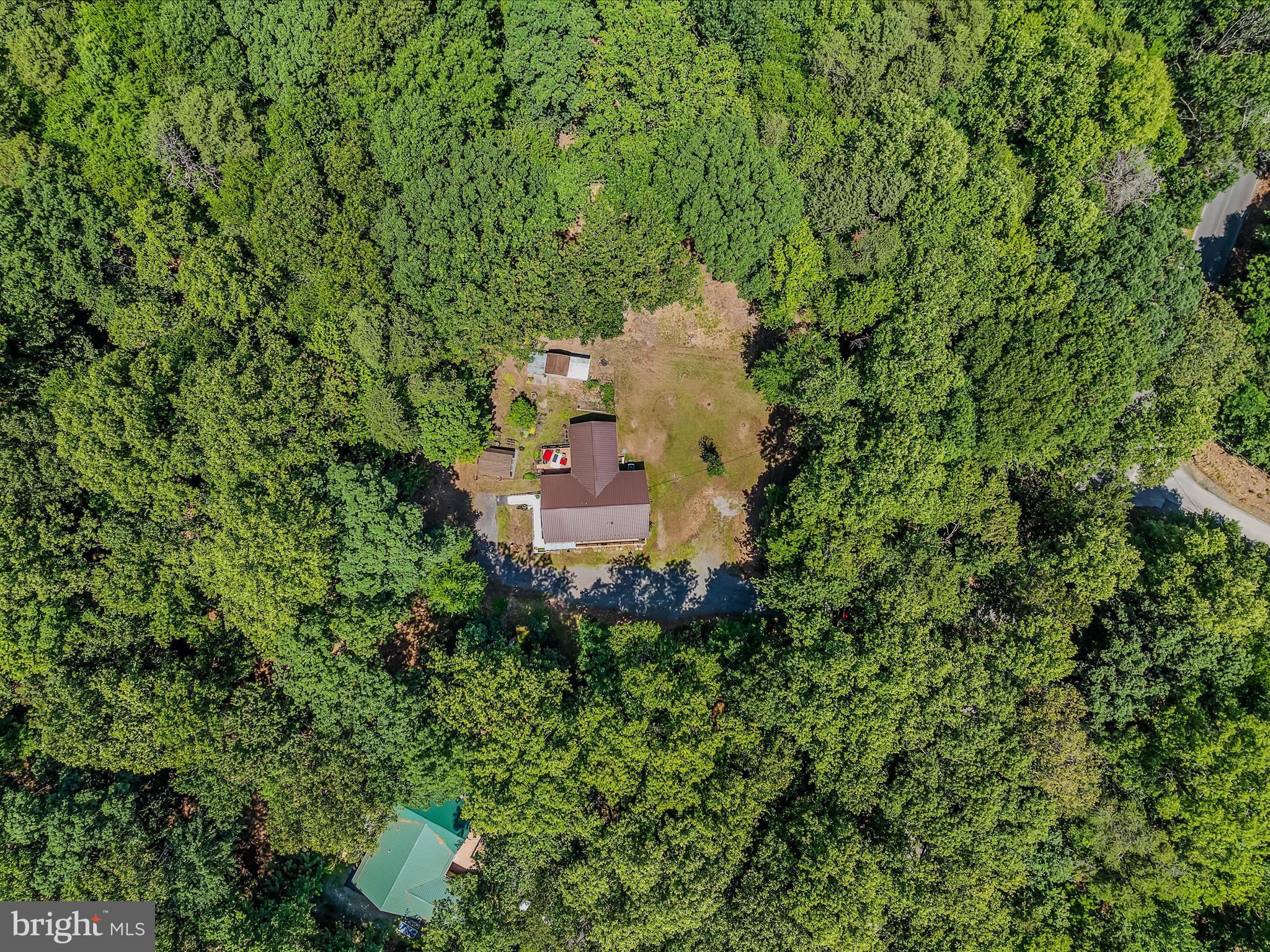 THE WOODS - Residential