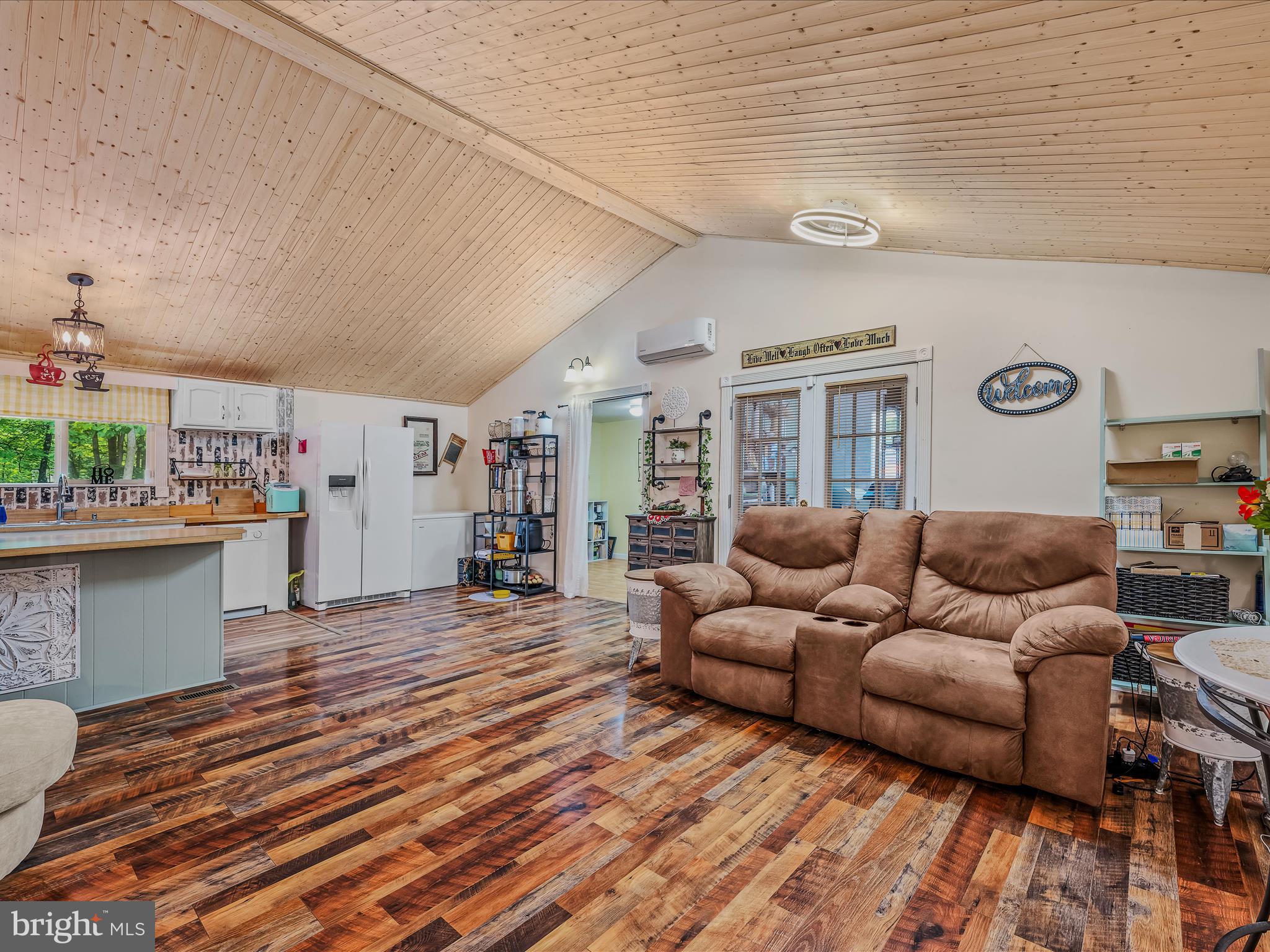 THE WOODS - Residential