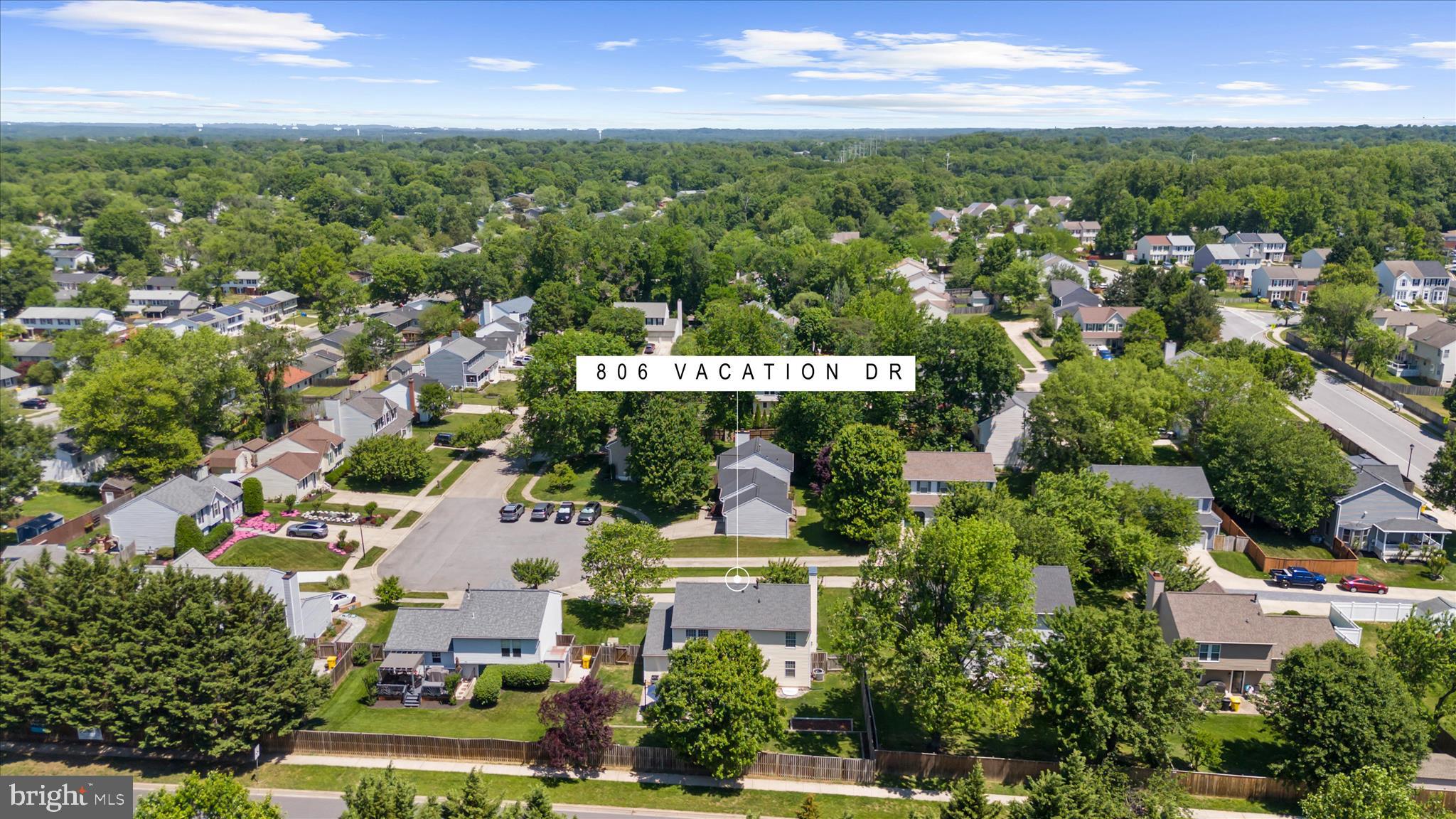 FOUR SEASONS ESTATES - Residential