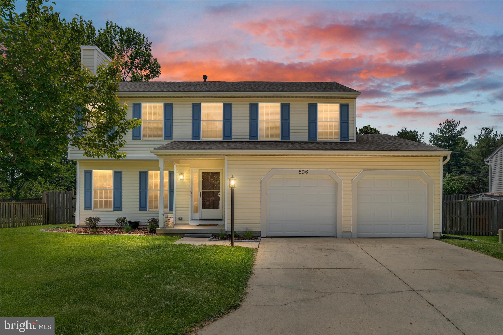 FOUR SEASONS ESTATES - Residential