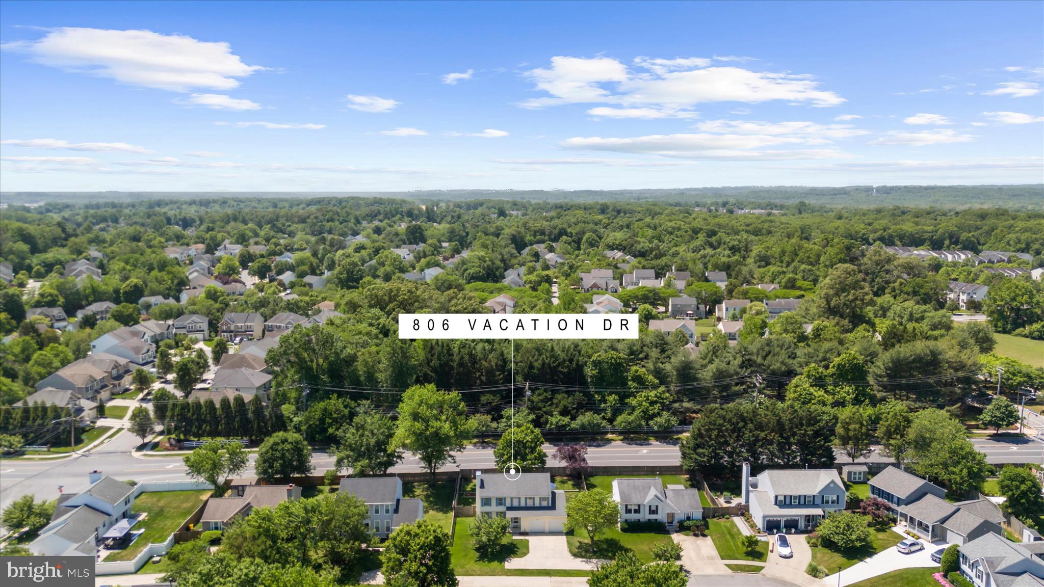FOUR SEASONS ESTATES - Residential