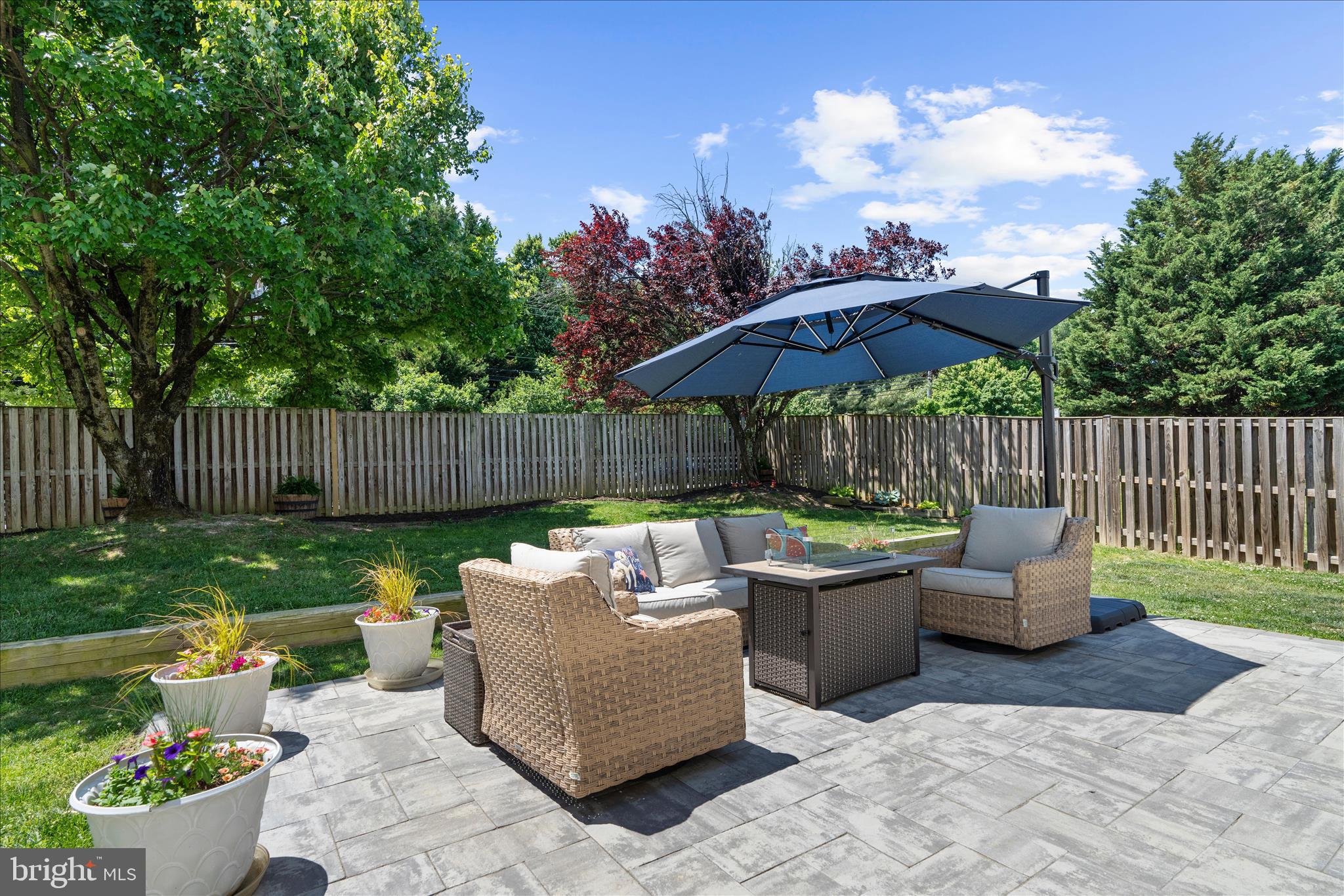 FOUR SEASONS ESTATES - Residential