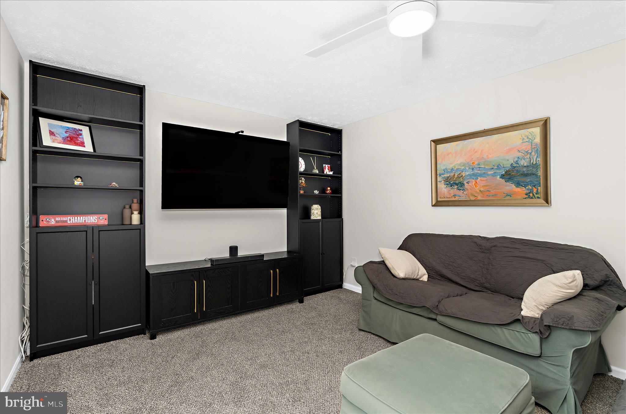 FOUR SEASONS ESTATES - Residential