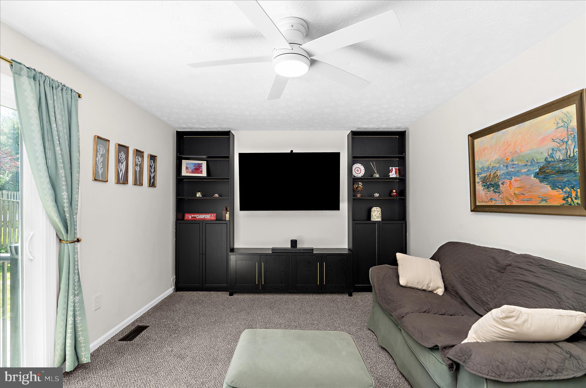 FOUR SEASONS ESTATES - Residential